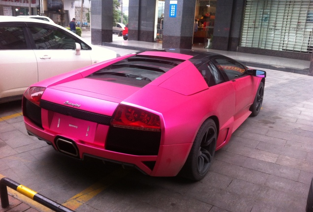 Lamborghini Murciélago LP640