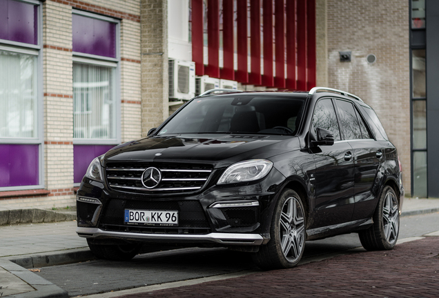 Mercedes-Benz ML 63 AMG W166