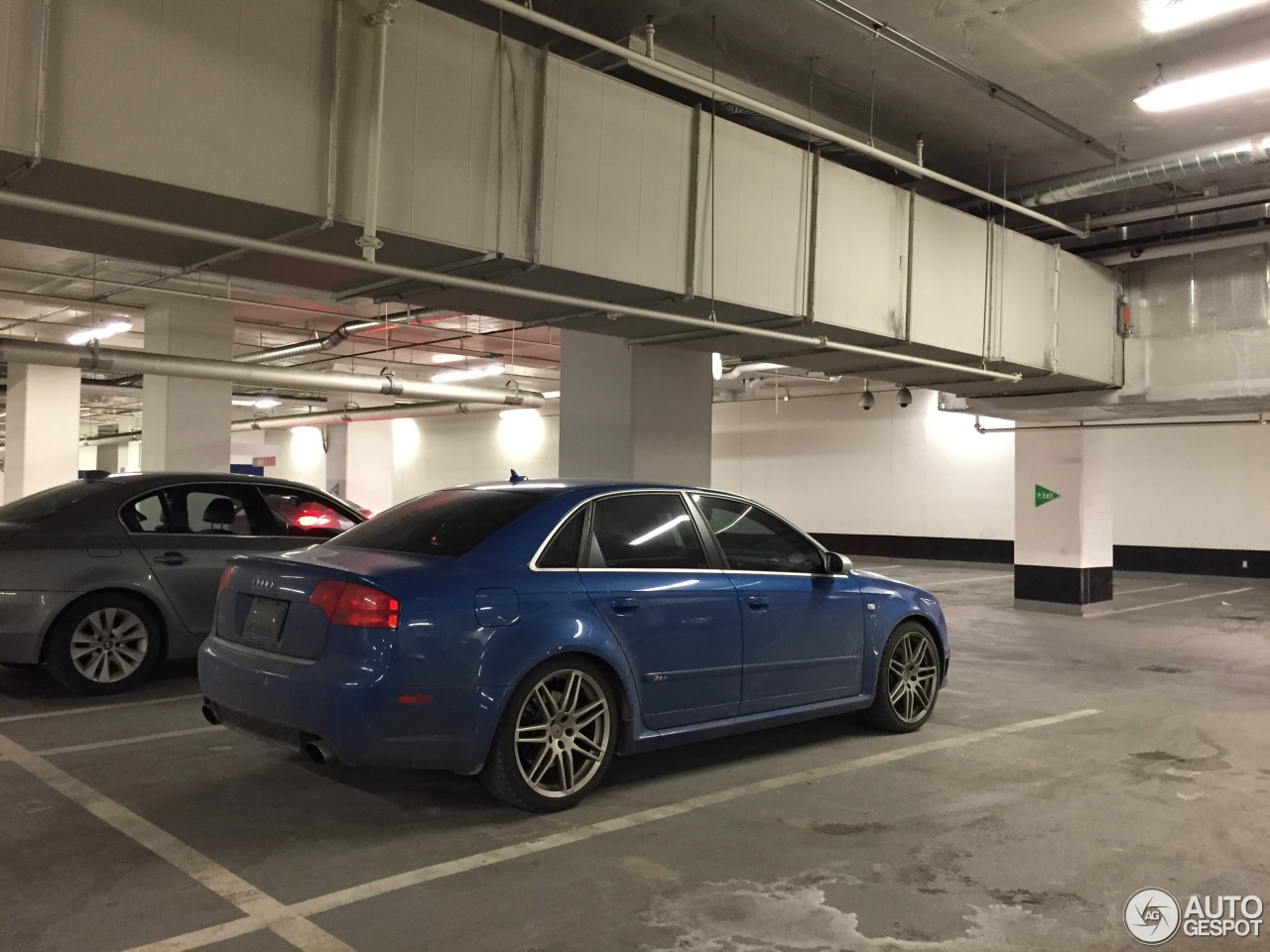 Audi RS4 Sedan