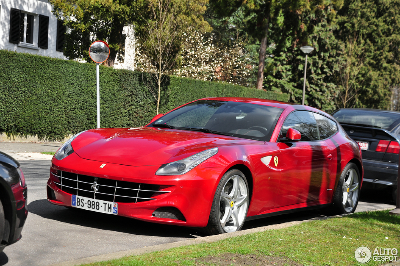 Ferrari FF