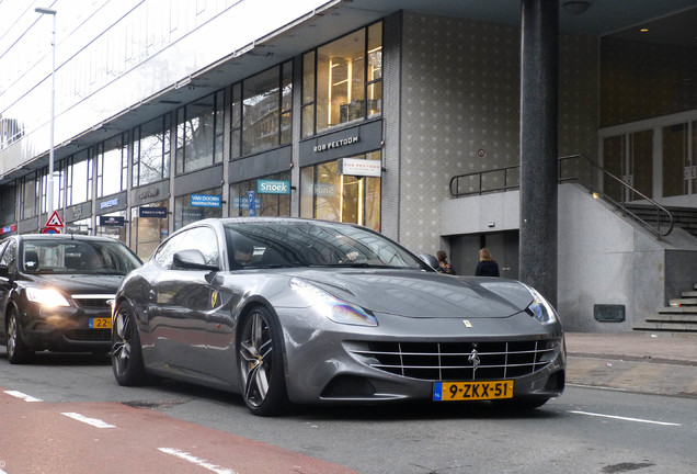 Ferrari FF