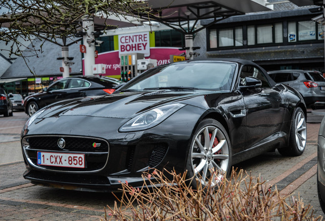 Jaguar F-TYPE S Convertible