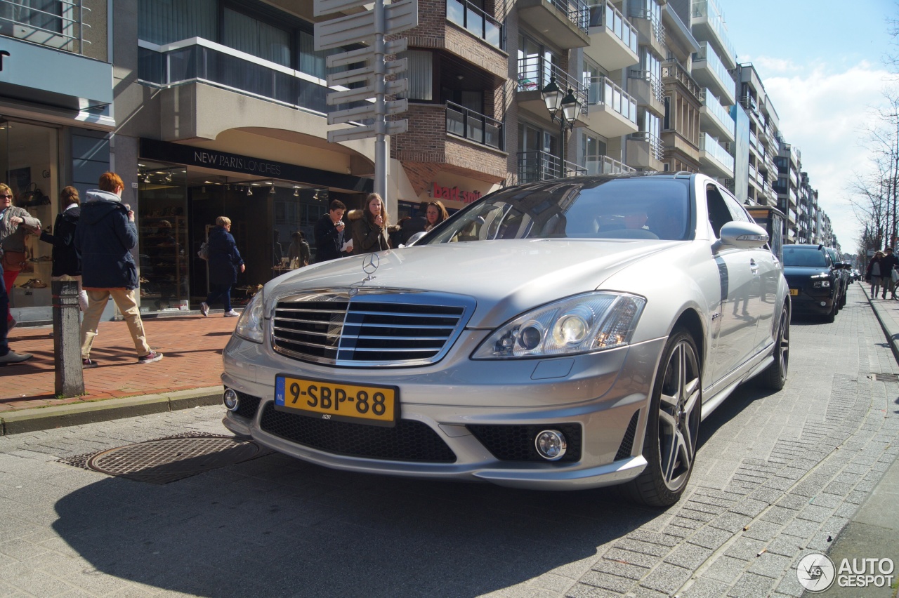 Mercedes-Benz S 63 AMG W221