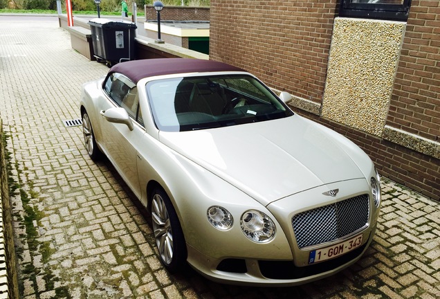 Bentley Continental GTC 2012