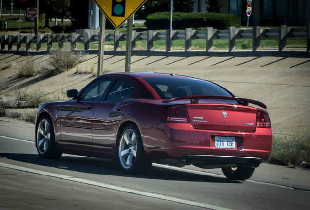 Dodge Charger SRT-8