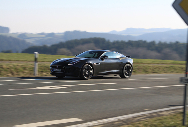 Jaguar F-TYPE R Coupé