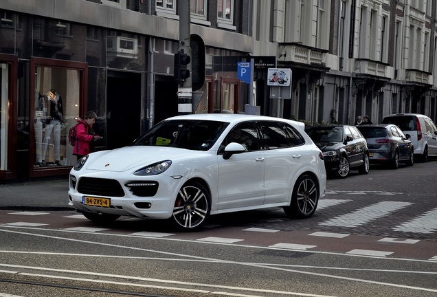 Porsche 958 Cayenne GTS