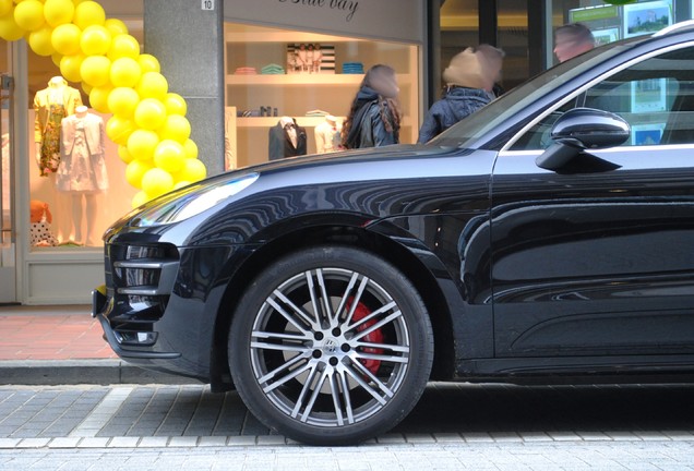 Porsche 95B Macan Turbo