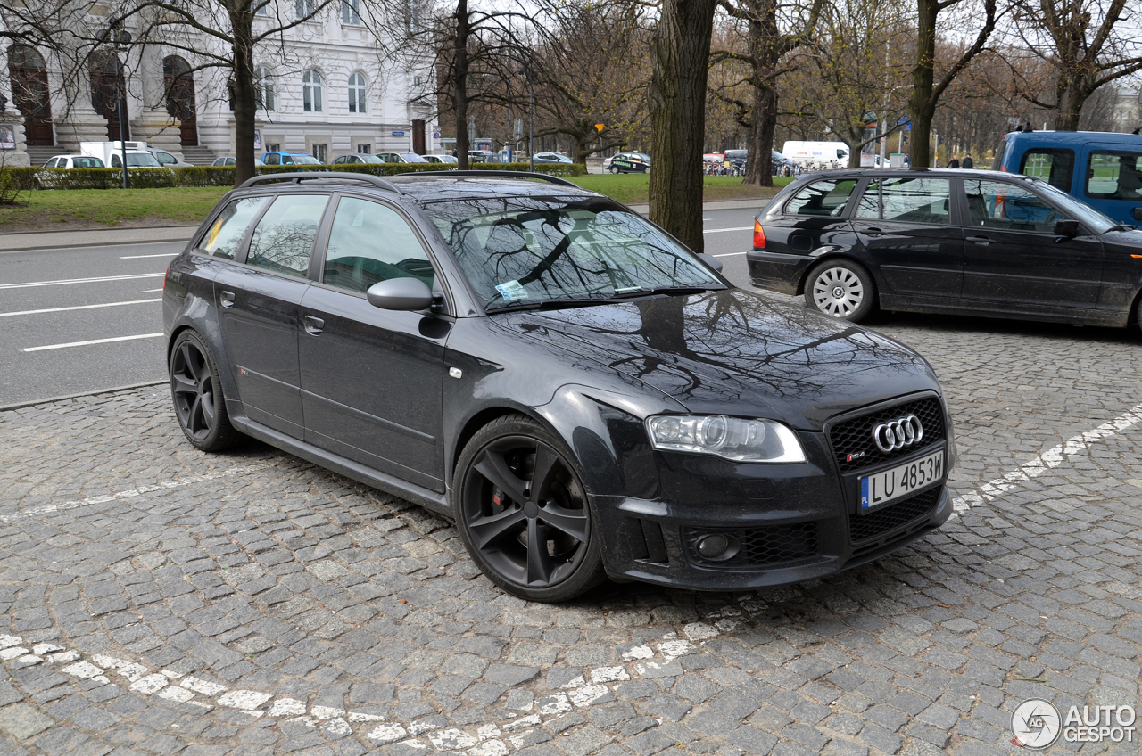 Audi RS4 Avant B7