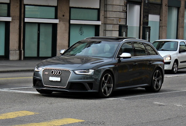 Audi RS4 Avant B8