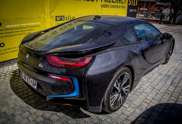 BMW i8