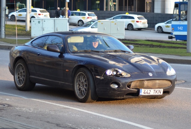 Jaguar XKR