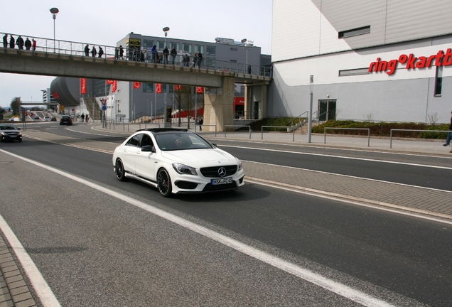 Mercedes-Benz CLA 45 AMG C117