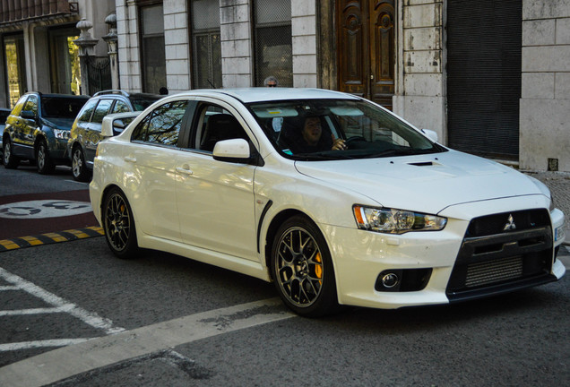 Mitsubishi Lancer Evolution X MR