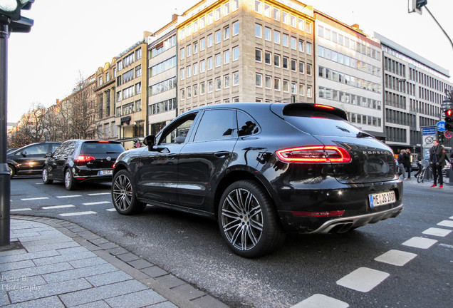 Porsche 95B Macan Turbo