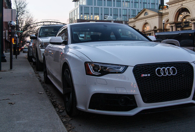 Audi RS5 B8 2012