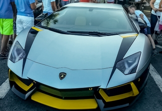 Lamborghini Aventador LP700-4