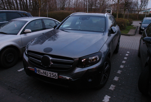 Mercedes-Benz GLC X205