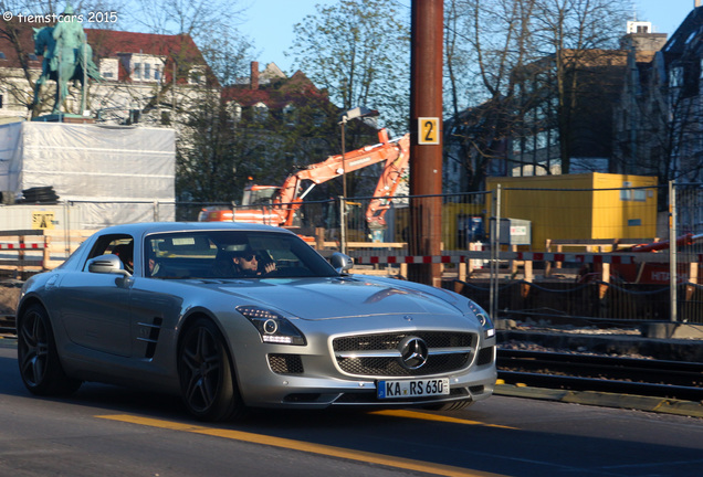 Mercedes-Benz SLS AMG