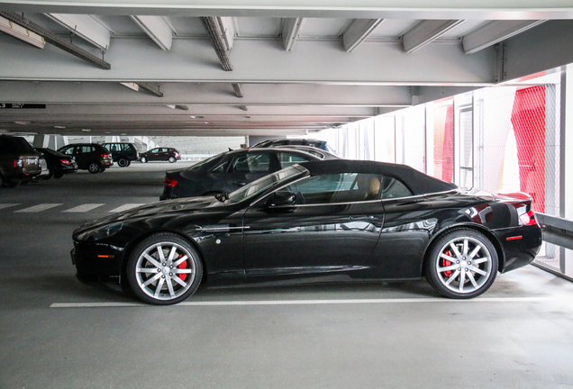 Aston Martin DB9 Volante