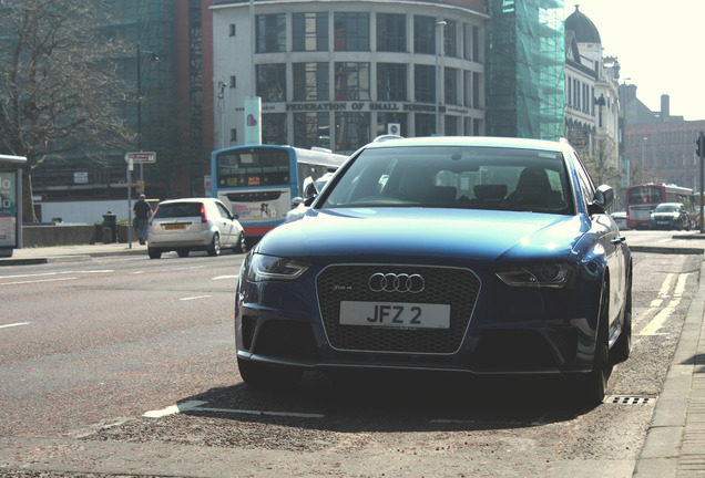 Audi RS4 Avant B8