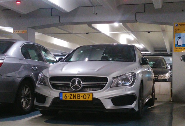 Mercedes-Benz CLA 45 AMG C117