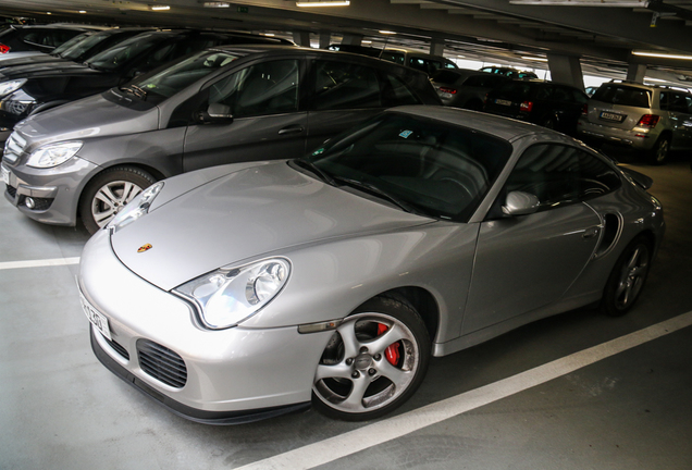 Porsche 996 Turbo