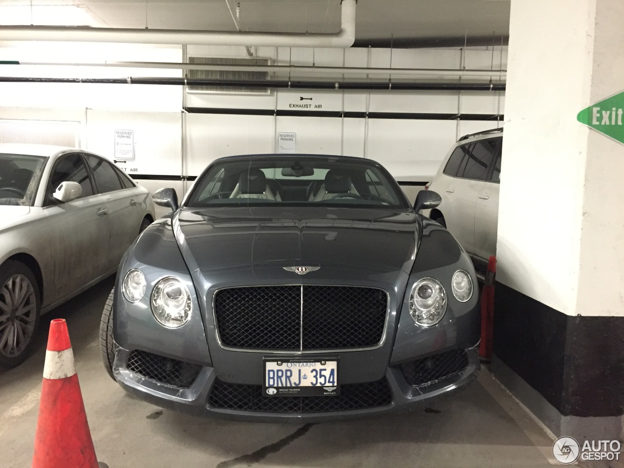 Bentley Continental GTC V8