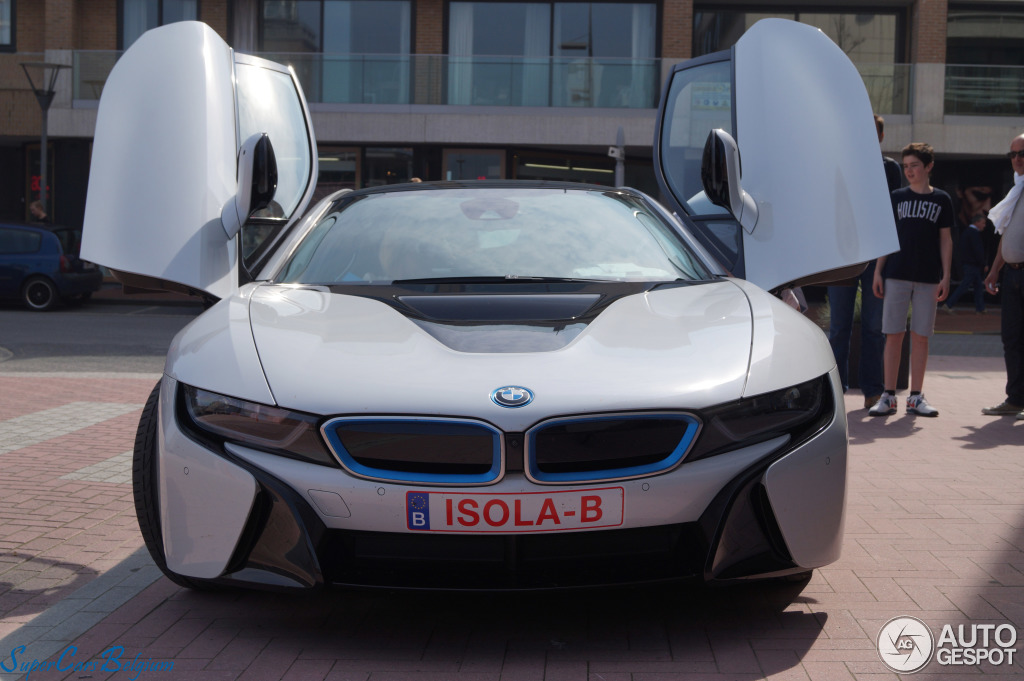 BMW i8