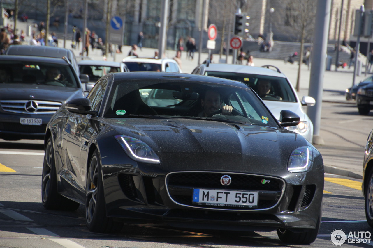 Jaguar F-TYPE R Coupé