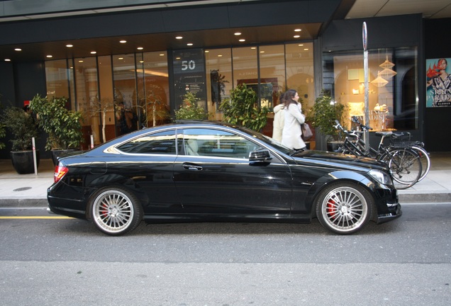 Mercedes-Benz C 63 AMG Coupé