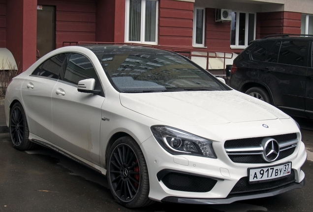 Mercedes-Benz CLA 45 AMG C117