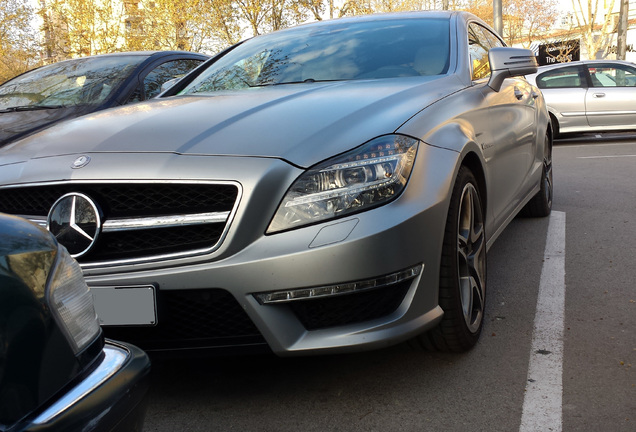 Mercedes-Benz CLS 63 AMG X218 Shooting Brake