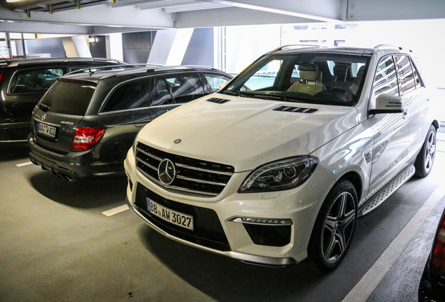 Mercedes-Benz ML 63 AMG W166