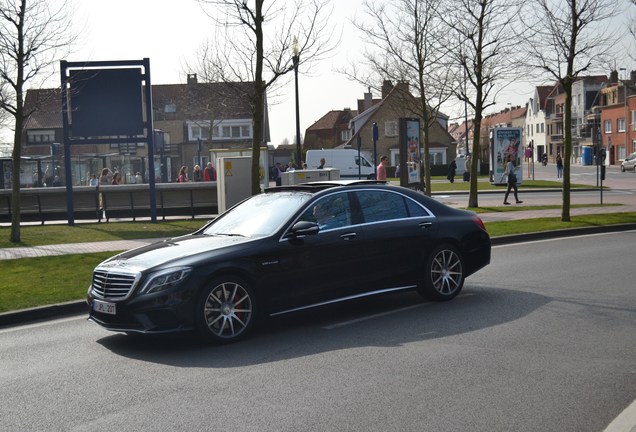 Mercedes-Benz S 63 AMG V222