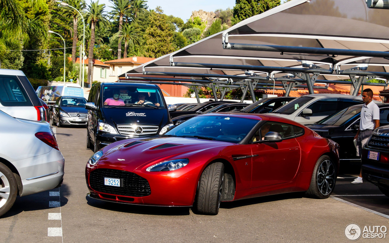 Aston Martin V12 Zagato