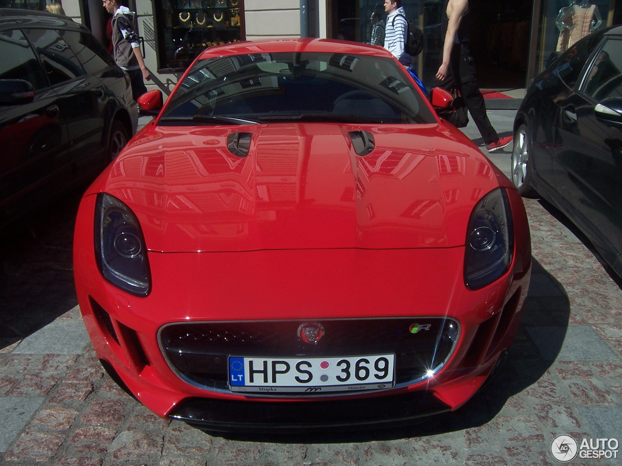 Jaguar F-TYPE R Coupé