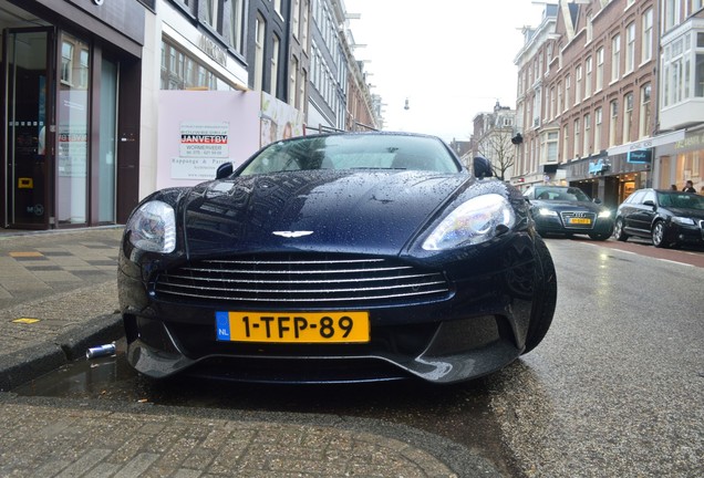 Aston Martin Vanquish 2013