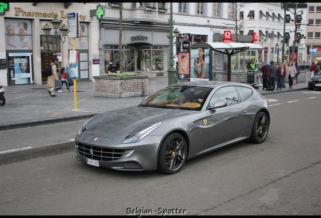 Ferrari FF