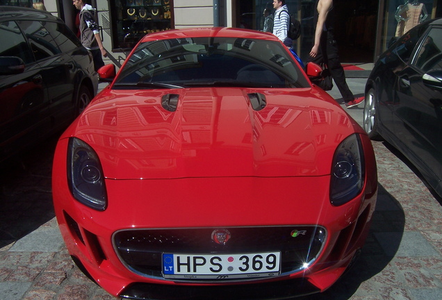 Jaguar F-TYPE R Coupé