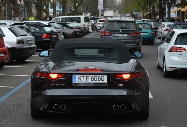 Jaguar F-TYPE S V8 Convertible