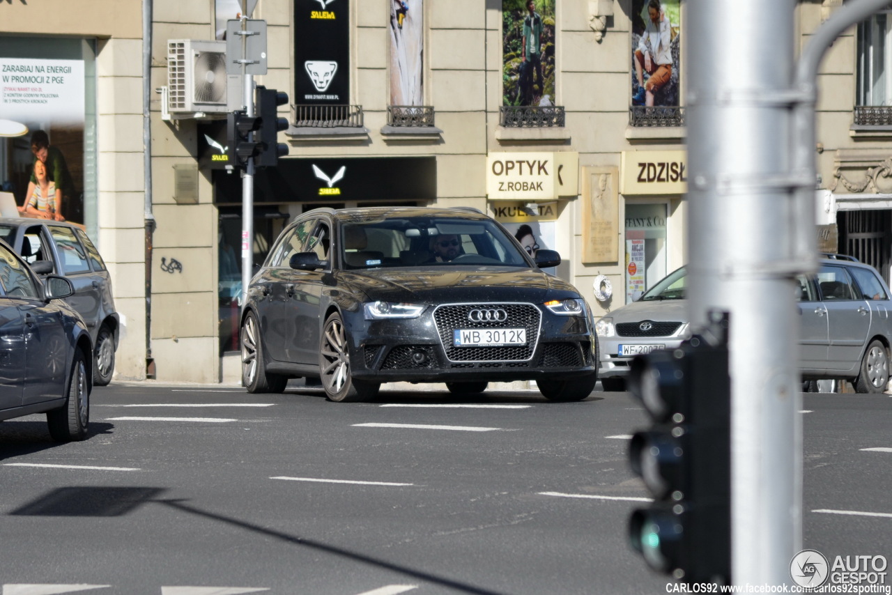 Audi RS4 Avant B8