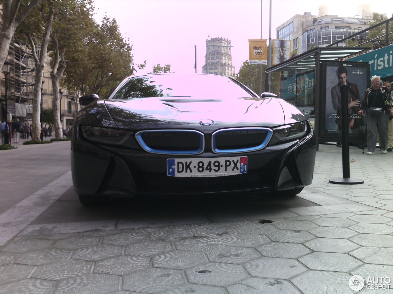 BMW i8