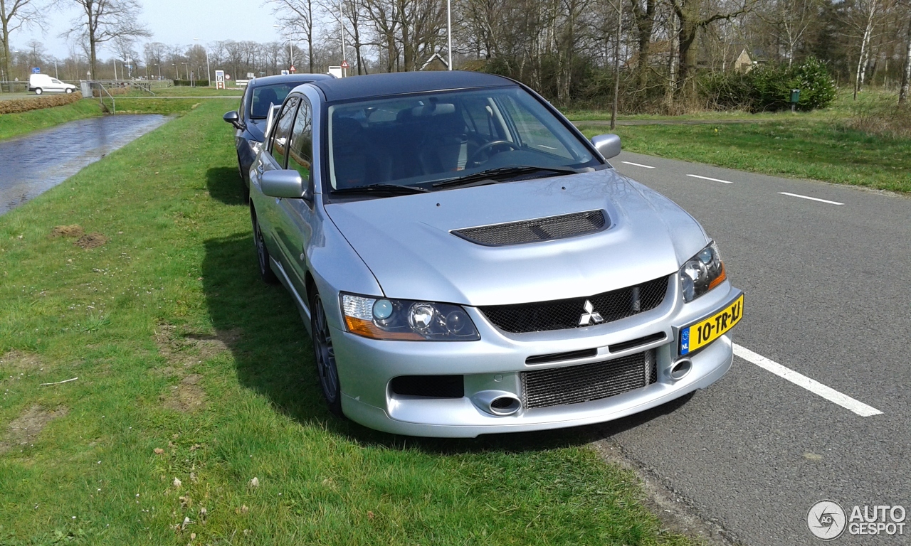 Mitsubishi Lancer Evolution IX