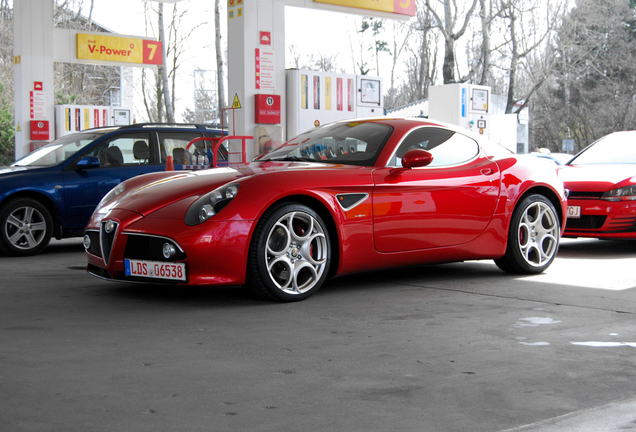 Alfa Romeo 8C Competizione