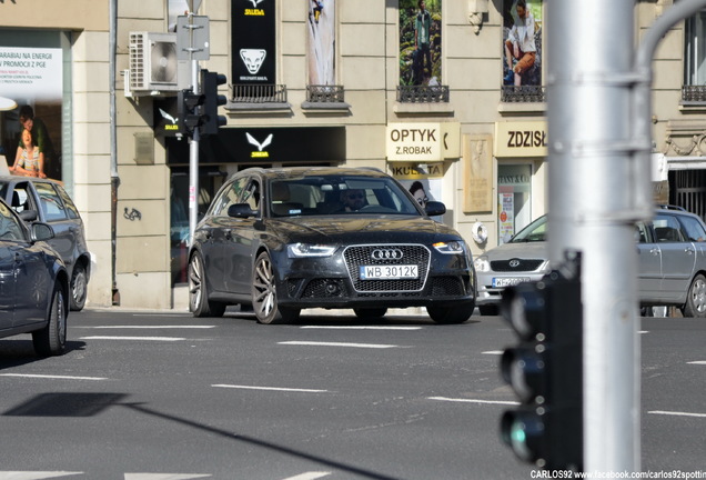 Audi RS4 Avant B8