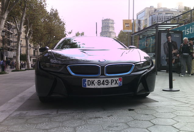 BMW i8