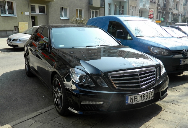 Mercedes-Benz E 63 AMG W212 V8 Biturbo