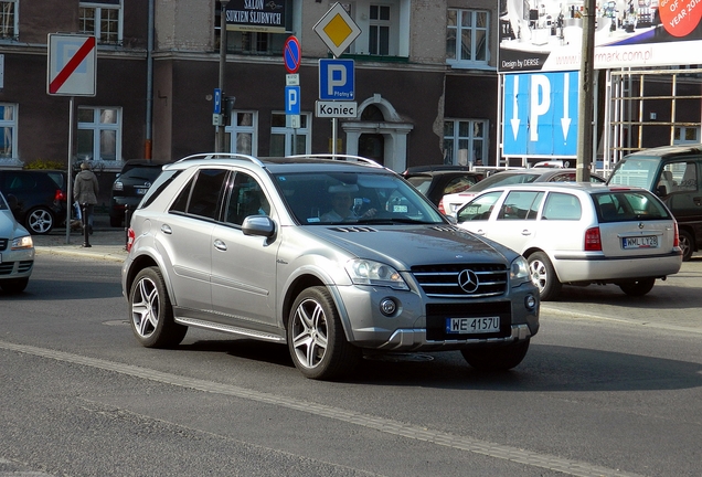 Mercedes-Benz ML 63 AMG W164 2009