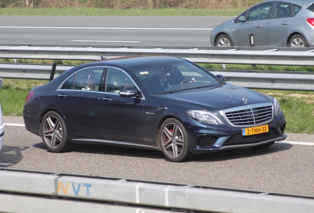 Mercedes-Benz S 63 AMG V222